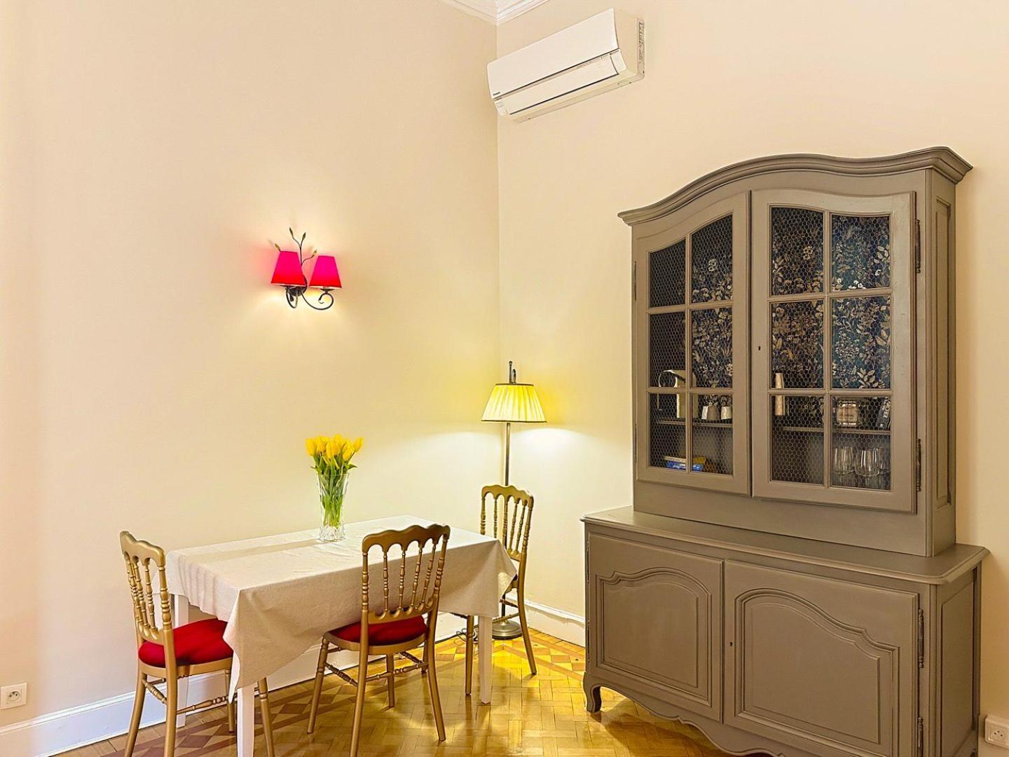 Elegant Old Nice Escape Екстер'єр фото
